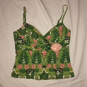 Floral print top, with flower detail